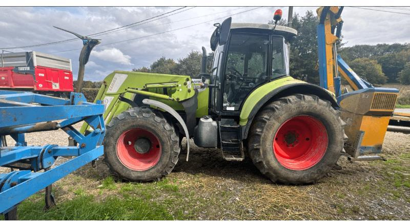 CLAAS ARION640 - Tractor: foto 1 CLAAS ARION640 - Tractor: foto 1