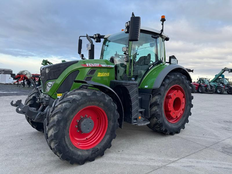 FENDT 724 PROFI PLUS - Tractor: foto 1 FENDT 724 PROFI PLUS - Tractor: foto 1