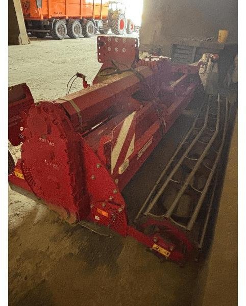 GRIMME GR300 - Maquinaria para patatas: foto 2 GRIMME GR300 - Maquinaria para patatas: foto 2
