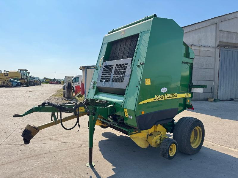 JOHN DEERE 592 - Rotoempacadora: foto 1 JOHN DEERE 592 - Rotoempacadora: foto 1