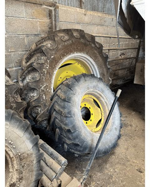 JOHN DEERE 6230 - Tractor: foto 3 JOHN DEERE 6230 - Tractor: foto 3