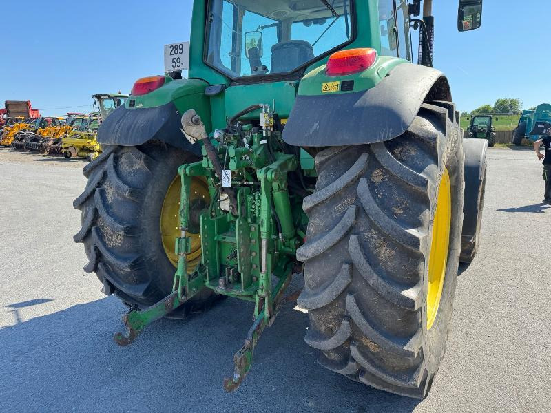 JOHN DEERE 6820 - Tractor: foto 3 JOHN DEERE 6820 - Tractor: foto 3