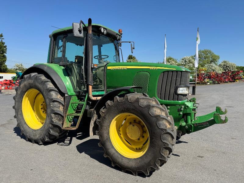 JOHN DEERE 6820 - Tractor: foto 5 JOHN DEERE 6820 - Tractor: foto 5