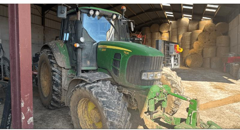 JOHN DEERE 7530 PREMIUM - Tractor: foto 4 JOHN DEERE 7530 PREMIUM - Tractor: foto 4