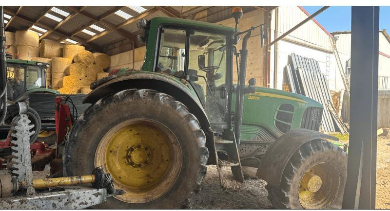 JOHN DEERE 7530 PREMIUM - Tractor: foto 3 JOHN DEERE 7530 PREMIUM - Tractor: foto 3