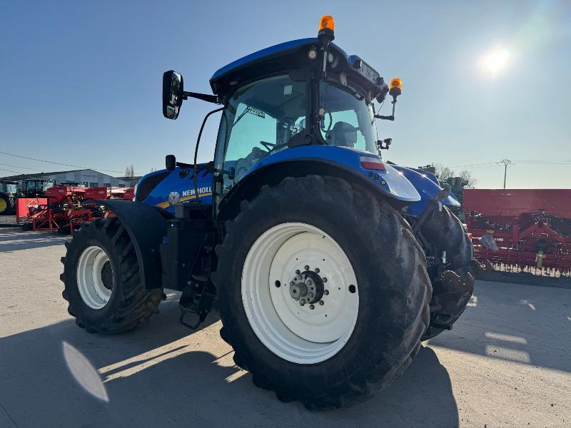 NEW-HOLLAND T7.260 PC - Tractor: foto 2 NEW-HOLLAND T7.260 PC - Tractor: foto 2