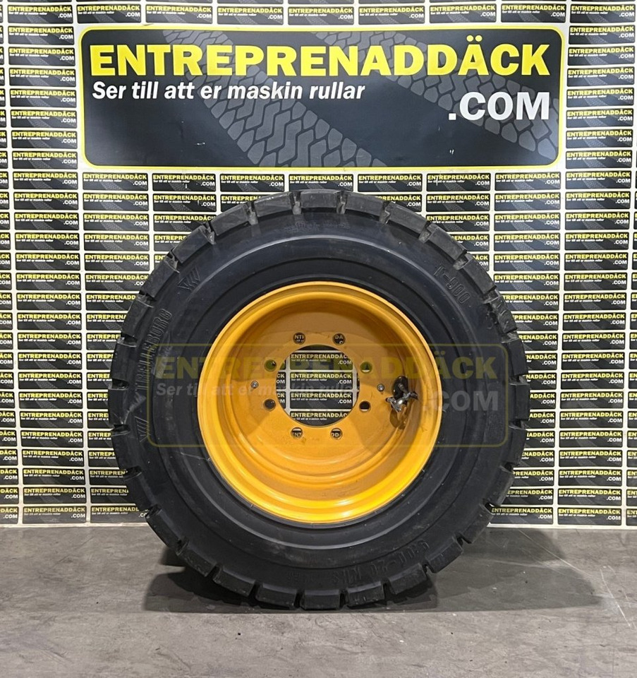 Trelleborg T-900 – Special wheel for excavators 9.00-20 - Excavadora de ruedas: foto 4 Trelleborg T-900 – Special wheel for excavators 9.00-20 - Excavadora de ruedas: foto 4