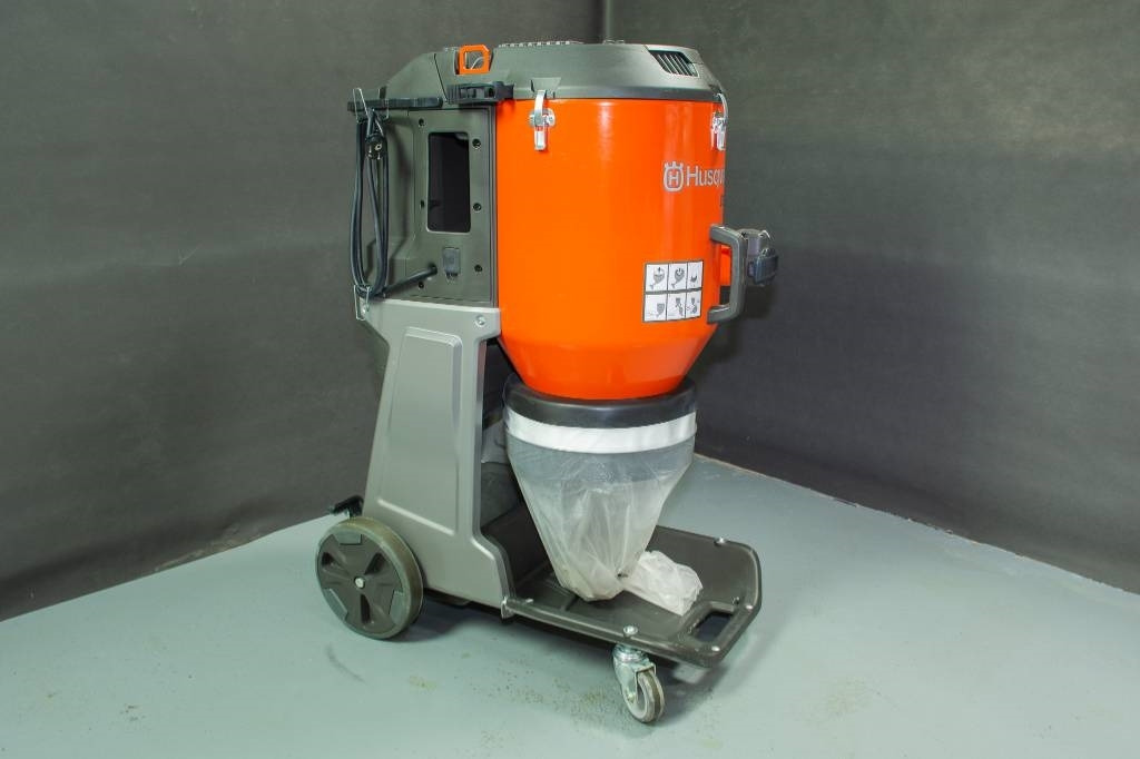Husqvarna DE120 - Equipo de climatización industrial: foto 1 Husqvarna DE120 - Equipo de climatización industrial: foto 1