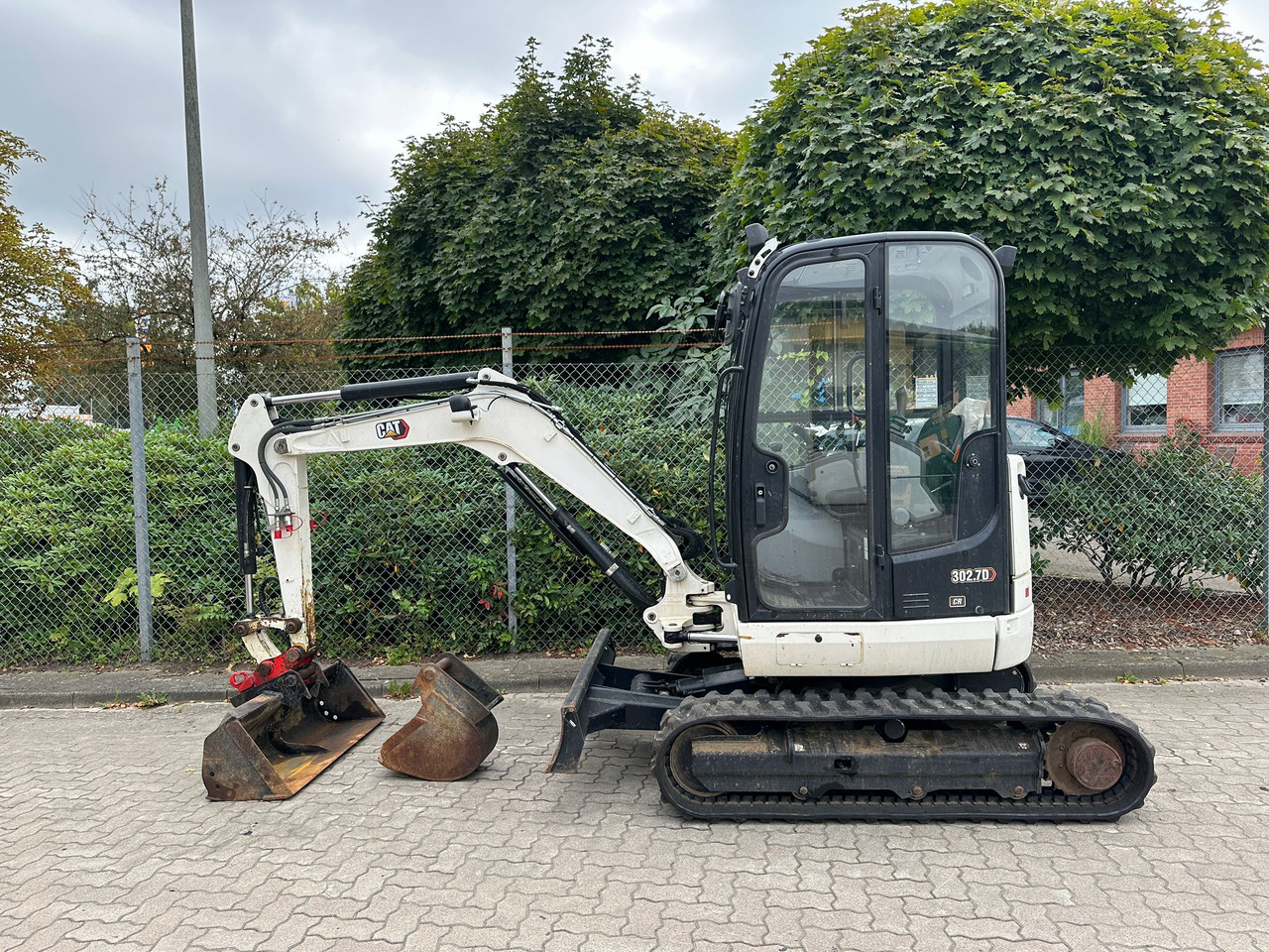 CAT 302.7 DCR Mini excavator, 2 Buckets, TOP !!! - Miniexcavadora: foto 2 CAT 302.7 DCR Mini excavator, 2 Buckets, TOP !!! - Miniexcavadora: foto 2