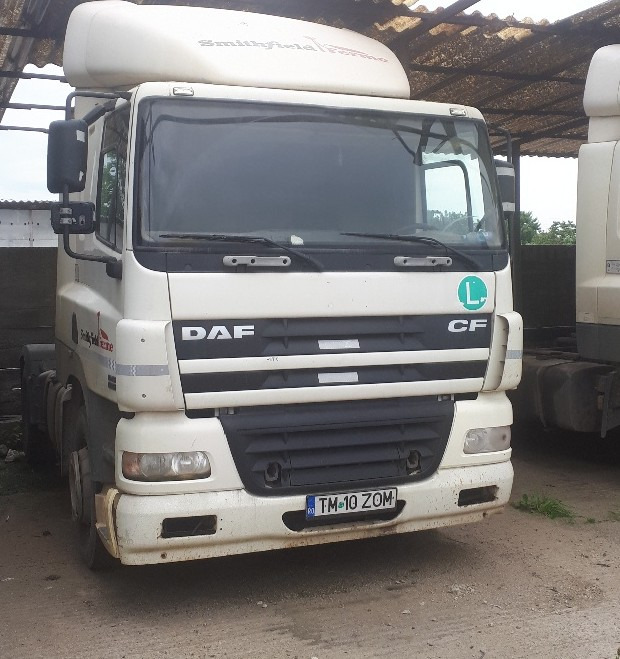 DAF CF 85.43 Tractor Head - Cabeza tractora: foto 4 DAF CF 85.43 Tractor Head - Cabeza tractora: foto 4