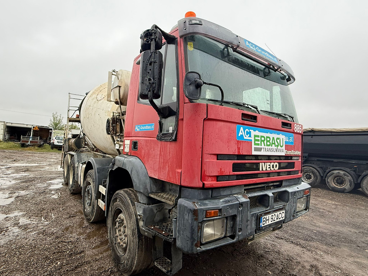IVECO EUROTRAKKER CONCRETE MIXER - Camión hormigonera: foto 2 IVECO EUROTRAKKER CONCRETE MIXER - Camión hormigonera: foto 2