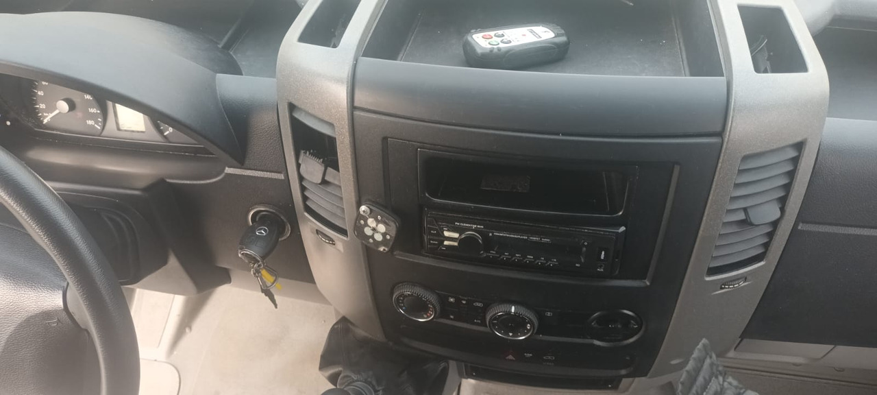 Mercedes Benz Sprinter 316 CDI Euro 6 !!! - Furgón: foto 4 Mercedes Benz Sprinter 316 CDI Euro 6 !!! - Furgón: foto 4