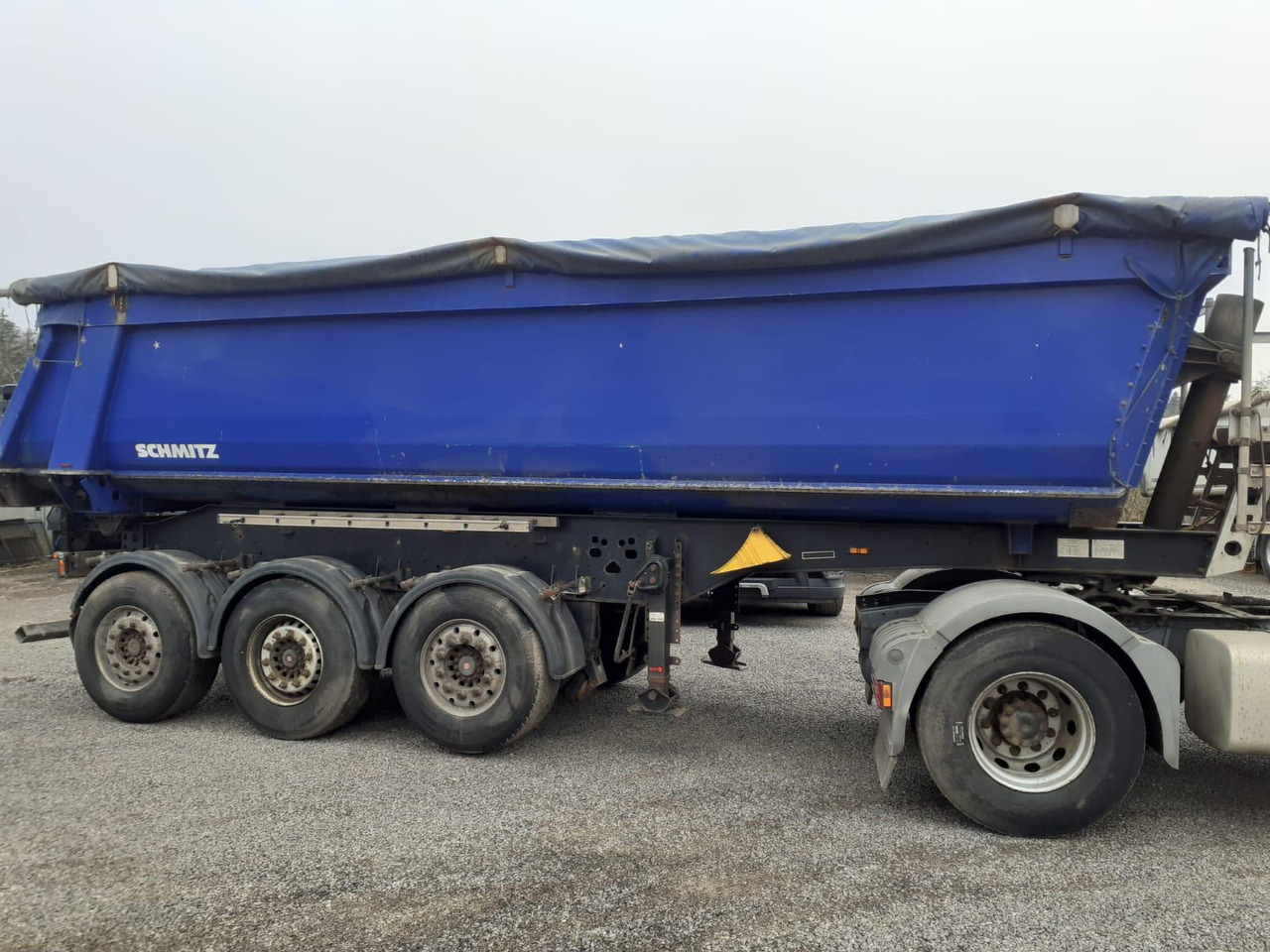SCHMITZ-GOTHA SKI 24 Tipper Semi-trailer - Semirremolque volquete: foto 2 SCHMITZ-GOTHA SKI 24 Tipper Semi-trailer - Semirremolque volquete: foto 2