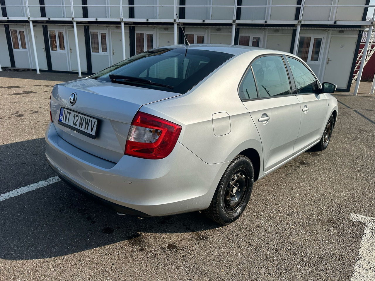 SKODA RAPID - Sedan: foto 4 SKODA RAPID - Sedan: foto 4