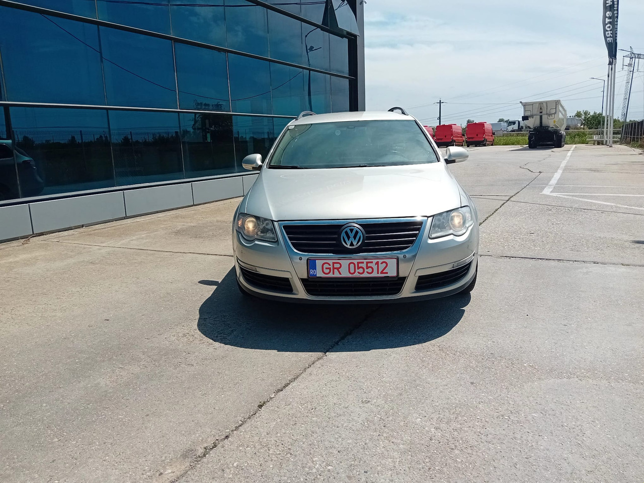 Volkswagen Passat B6 - Sedan: foto 2 Volkswagen Passat B6 - Sedan: foto 2