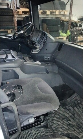 Camión, Desensiladora Scania 94 D 260 - REHUAUTO: foto 11