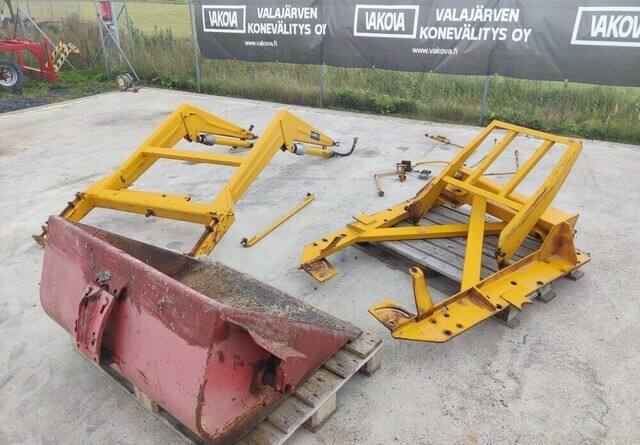 James 50 etukuormaaja - sorakauhalla - Cargador frontal para tractor: foto 2 James 50 etukuormaaja - sorakauhalla - Cargador frontal para tractor: foto 2