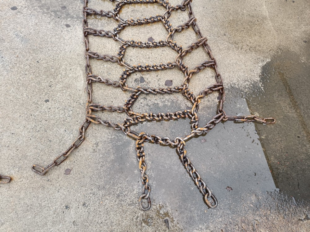 Piikkiketjut 16.9x24 - vahvuus 11mm - Maquinaria agrícola: foto 2 Piikkiketjut 16.9x24 - vahvuus 11mm - Maquinaria agrícola: foto 2