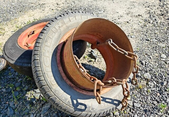 Paripyörät puimuriin 16 tuumaa - Rueda completa para Maquinaria agrícola: foto 3 Paripyörät puimuriin 16 tuumaa - Rueda completa para Maquinaria agrícola: foto 3