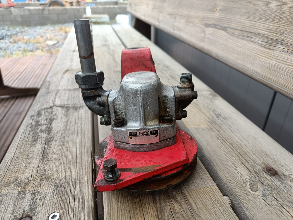 Sampo 410 hydrauliikkapumppu - Bomba hidráulica para Cosechadora de granos: foto 2 Sampo 410 hydrauliikkapumppu - Bomba hidráulica para Cosechadora de granos: foto 2