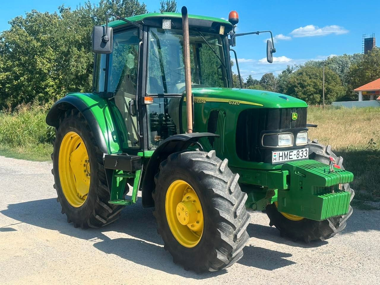JOHN DEERE 6320 - Tractor: foto 1 JOHN DEERE 6320 - Tractor: foto 1