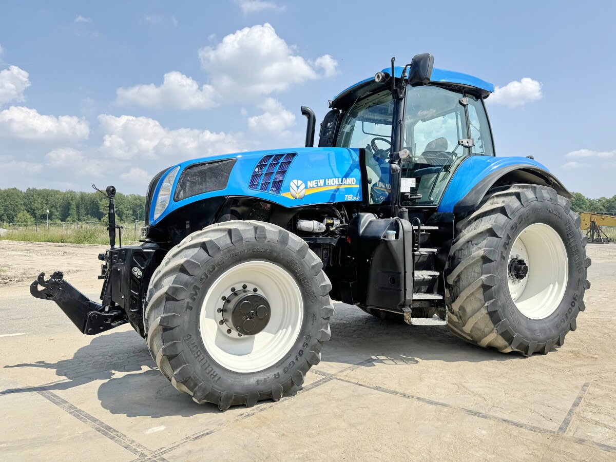 NEW HOLLAND T8.360 4WD - Tractor: foto 1 NEW HOLLAND T8.360 4WD - Tractor: foto 1