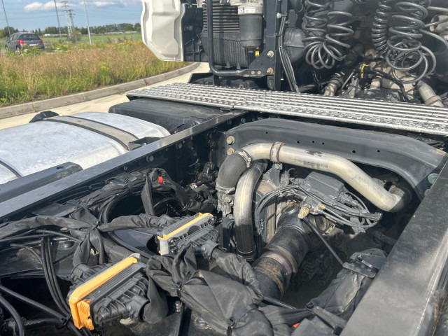 MAN TGX 18.470 4x2 BL SA - Cabeza tractora: foto 4 MAN TGX 18.470 4x2 BL SA - Cabeza tractora: foto 4