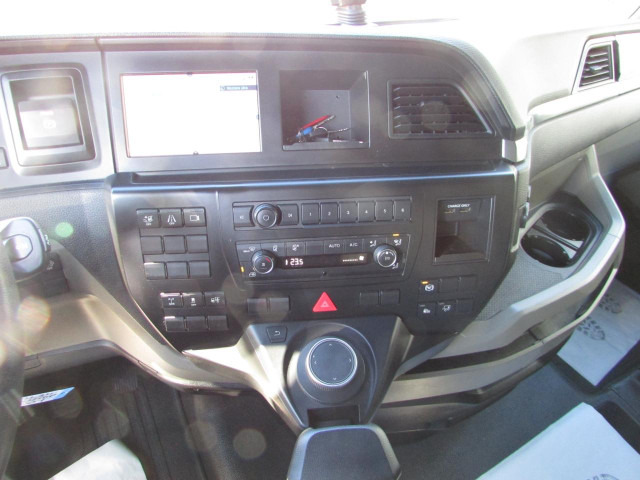 MAN TGX 18.470 4x2 LL SA - Cabeza tractora: foto 5 MAN TGX 18.470 4x2 LL SA - Cabeza tractora: foto 5