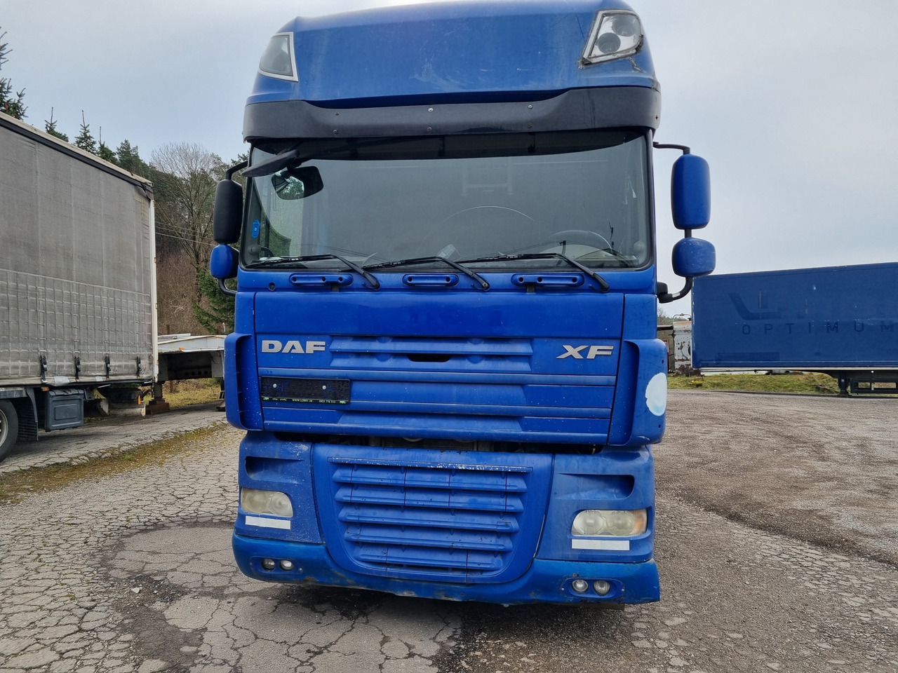 DAF XF 105.410 LD 4x2 EURO5 automat - Camión caja abierta: foto 2 DAF XF 105.410 LD 4x2 EURO5 automat - Camión caja abierta: foto 2