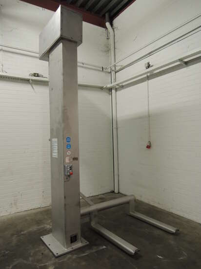 Carnitech Lifter L120 - Maquinaria de alimentación: foto 1 Carnitech Lifter L120 - Maquinaria de alimentación: foto 1