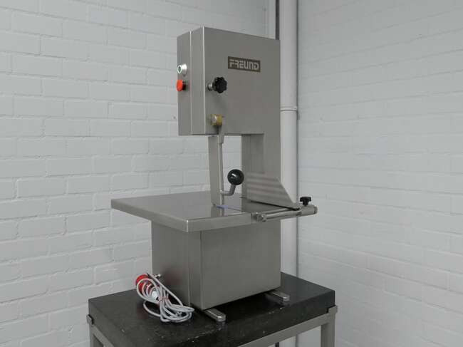Freund / Ifooma bandsaw TBS19KT - Maquinaria de alimentación: foto 1 Freund / Ifooma bandsaw TBS19KT - Maquinaria de alimentación: foto 1