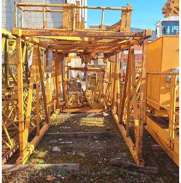 Liebherr 120HC climbing cage - Grúa torre: foto 1 Liebherr 120HC climbing cage - Grúa torre: foto 1