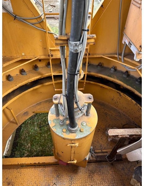 Grúa torre Liebherr 154EC-H6: foto 6 Grúa torre Liebherr 154EC-H6: foto 6