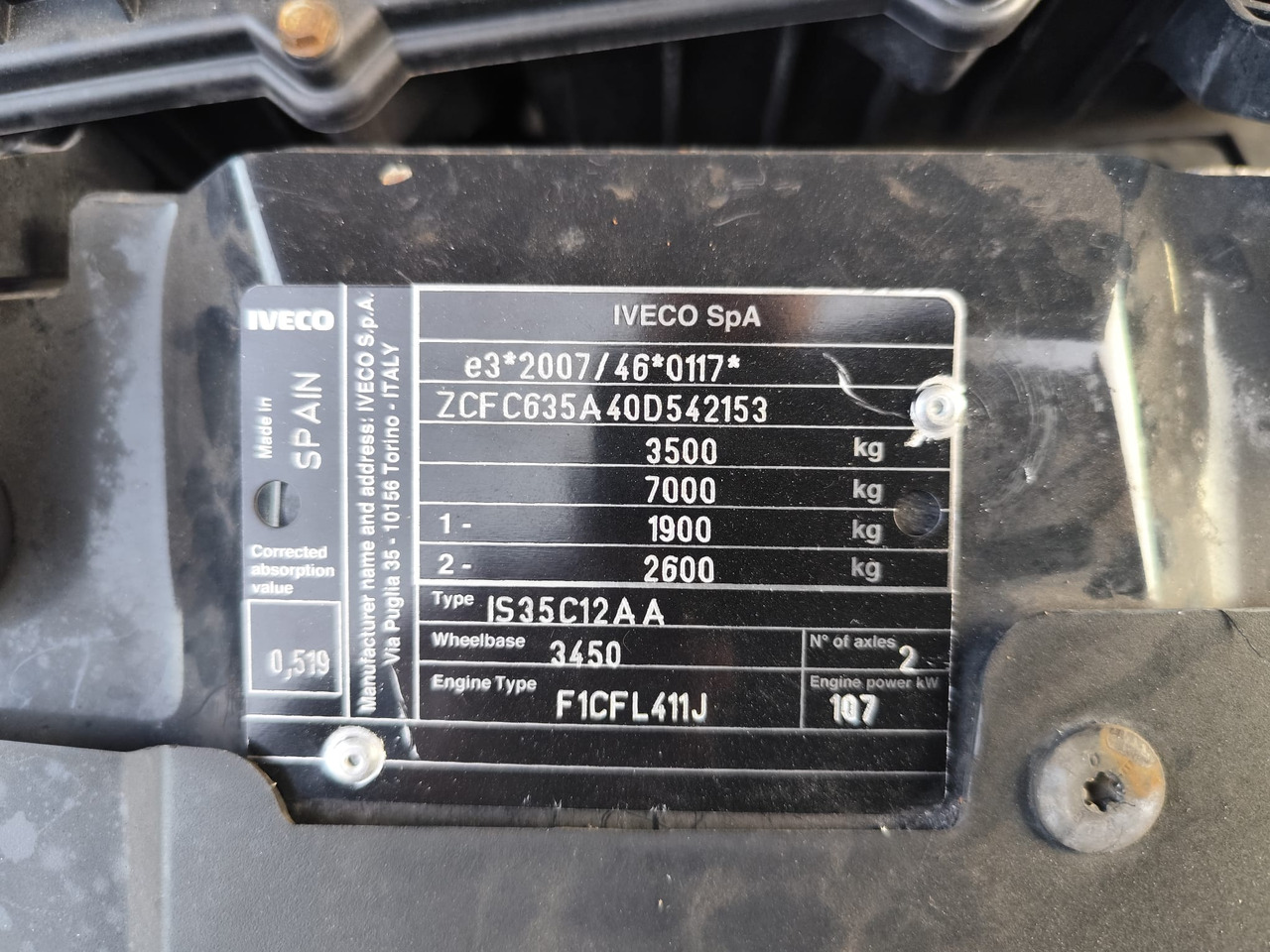 IVECO DAILY 35C15 - Camión grúa, Volquete furgoneta: foto 2 IVECO DAILY 35C15 - Camión grúa, Volquete furgoneta: foto 2