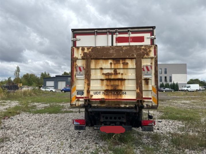 IVECO STRALIS AD 260S31 XP - Camión chasis: foto 4 IVECO STRALIS AD 260S31 XP - Camión chasis: foto 4