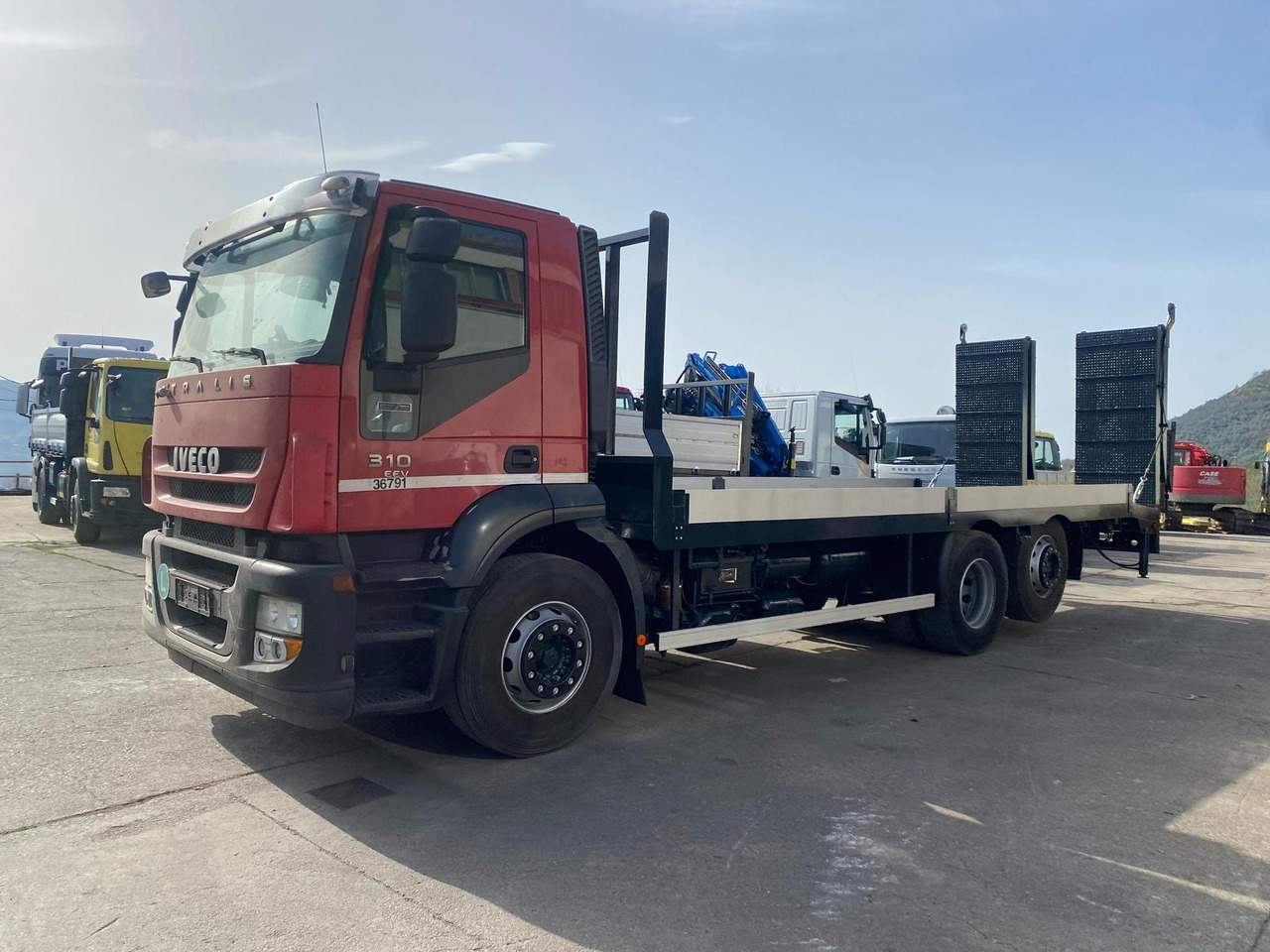 Camión caja abierta IVECO STRALIS CUBE 260S31: foto 7