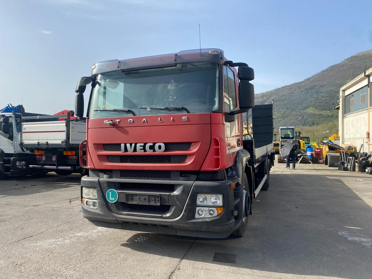 Camión caja abierta IVECO STRALIS CUBE 260S31: foto 8