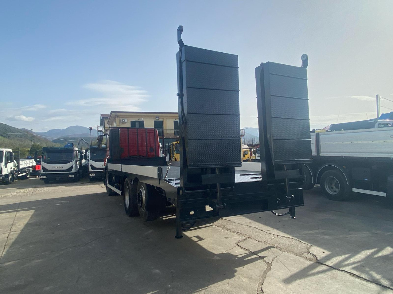 Camión caja abierta IVECO STRALIS CUBE 260S31: foto 24