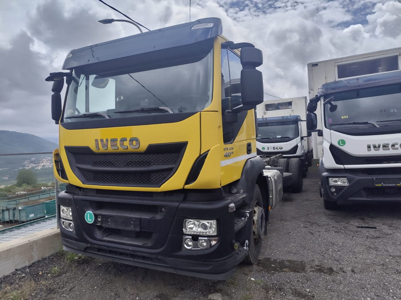 IVECO STRALIS HI-STREET AD190S42 - Camión chasis: foto 1 IVECO STRALIS HI-STREET AD190S42 - Camión chasis: foto 1