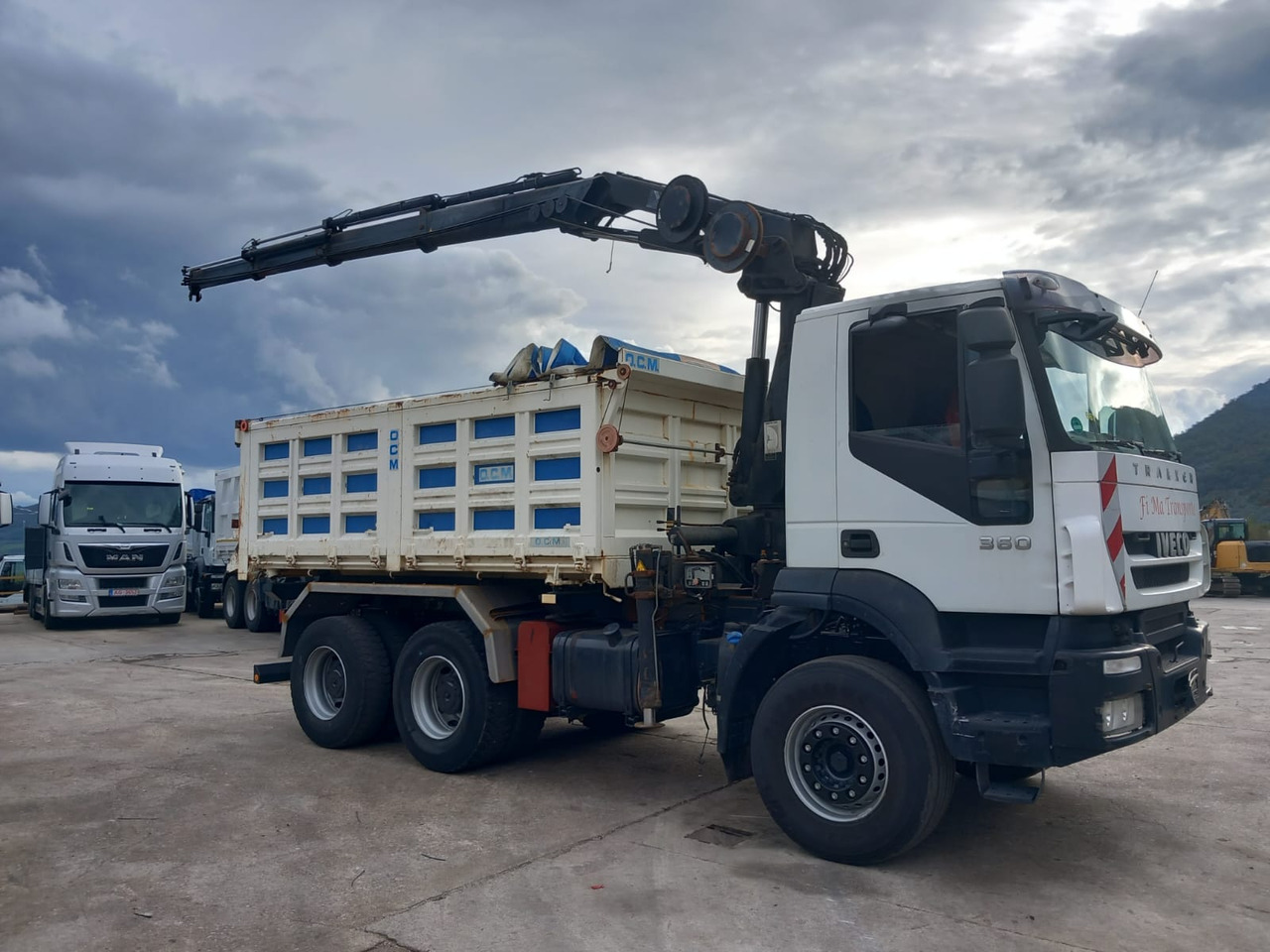 Camión grúa IVECO TRAKKER 260T36: foto 19