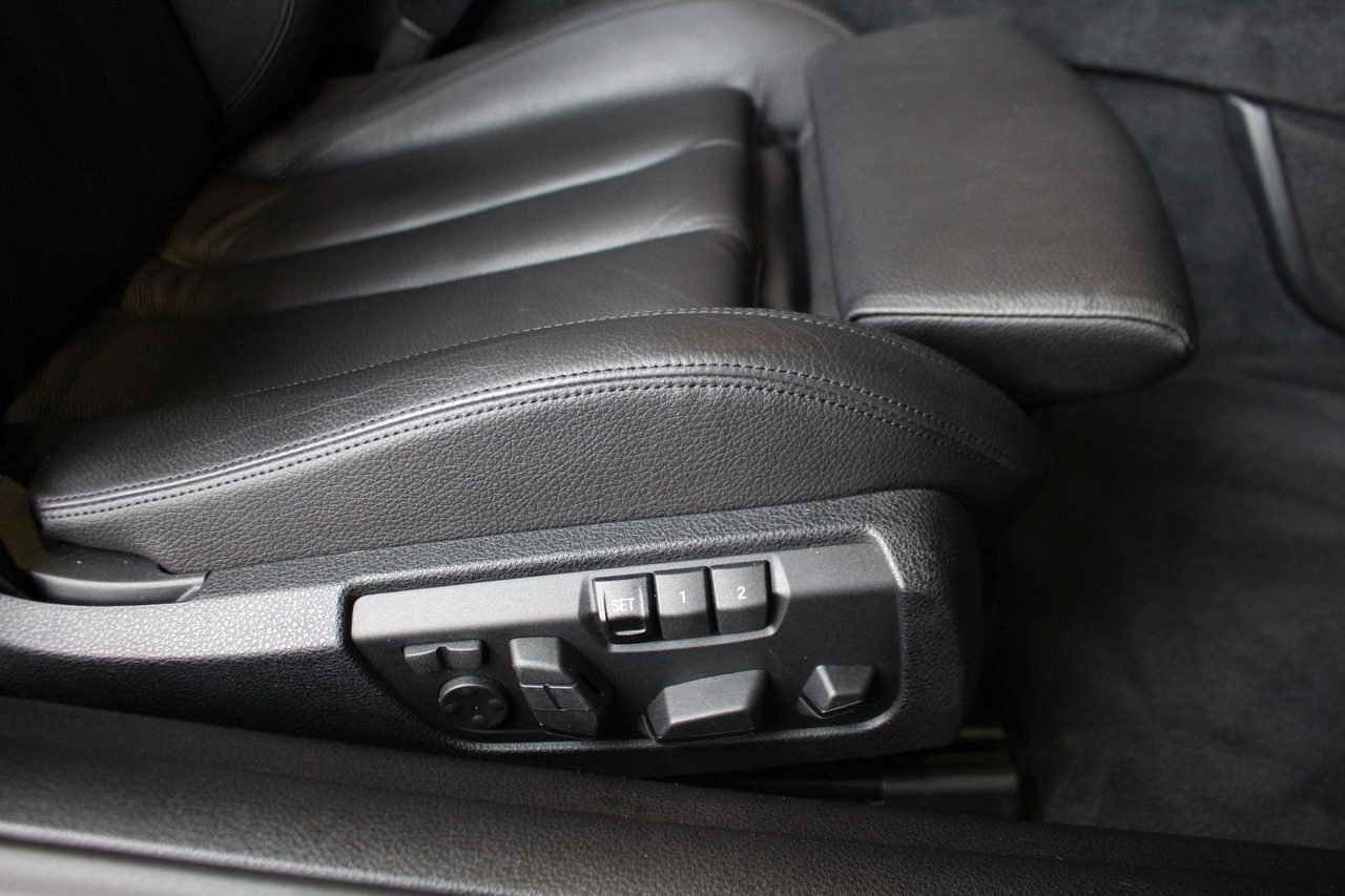 Descapotable BMW 640d xDrive Cabrio Leder Memory Kamera H&K: foto 11 Descapotable BMW 640d xDrive Cabrio Leder Memory Kamera H&K: foto 11