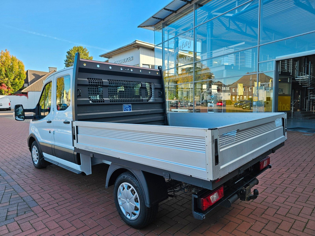 Ford Transit Pritsche 310 DoKa AHK Klima 7 Sitzer - Caja abierta furgoneta, Furgoneta combi: foto 3 Ford Transit Pritsche 310 DoKa AHK Klima 7 Sitzer - Caja abierta furgoneta, Furgoneta combi: foto 3