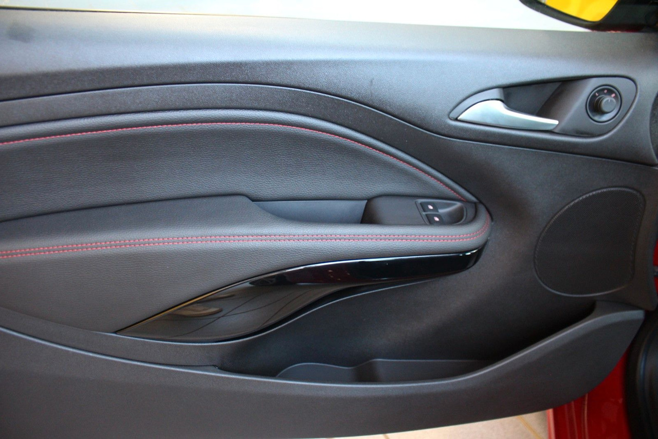 Coche Opel Adam S Recaro Nappa Leder Dachspoiler SHZ: foto 10