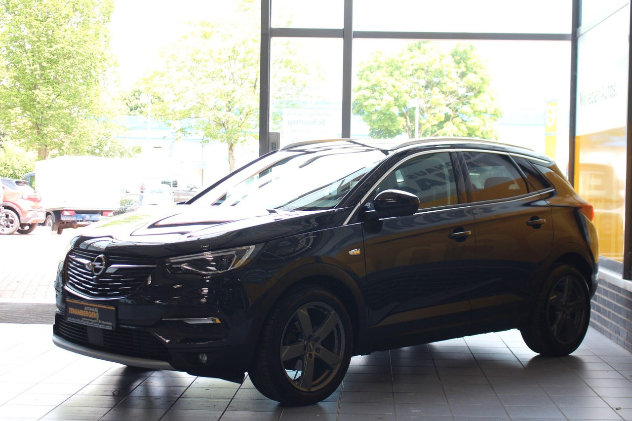 Opel Grandland X Ultimate Leder Navi Sitzlüftung AHK - SUV/ Todoterreno: foto 4 Opel Grandland X Ultimate Leder Navi Sitzlüftung AHK - SUV/ Todoterreno: foto 4