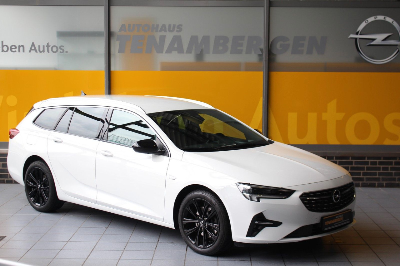 Opel Insignia B ST 4x4 Leder Massage Bose Matrix AHK - Coche: foto 1 Opel Insignia B ST 4x4 Leder Massage Bose Matrix AHK - Coche: foto 1