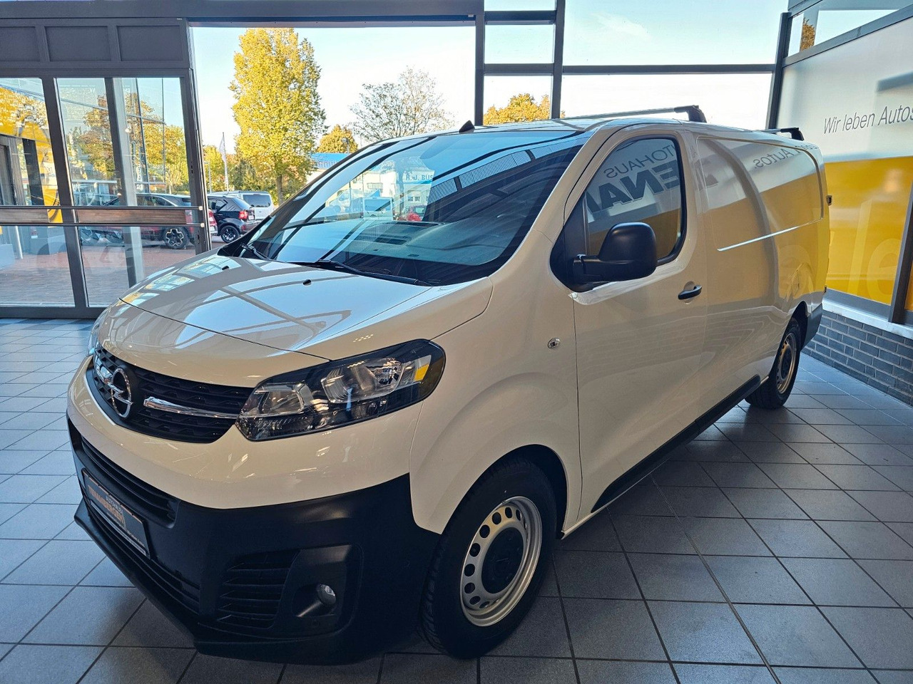 Opel Vivaro Kasten Edition L Sortimo 180°Kamera DAB - Furgoneta pequeña: foto 2 Opel Vivaro Kasten Edition L Sortimo 180°Kamera DAB - Furgoneta pequeña: foto 2