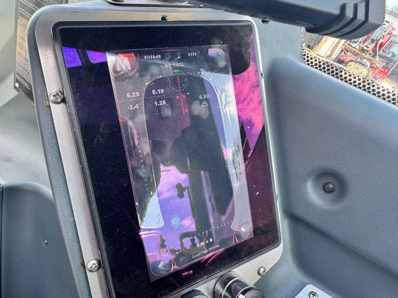 Manipulador telescópico MAGNI 6.20 Magni TH 6.20 Radiostyrning: foto 14