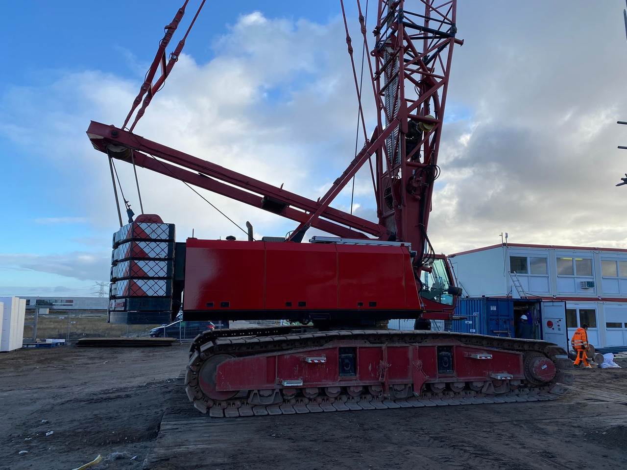 SENNEBOGEN 3300 - Grúa sobre orugas: foto 2 SENNEBOGEN 3300 - Grúa sobre orugas: foto 2
