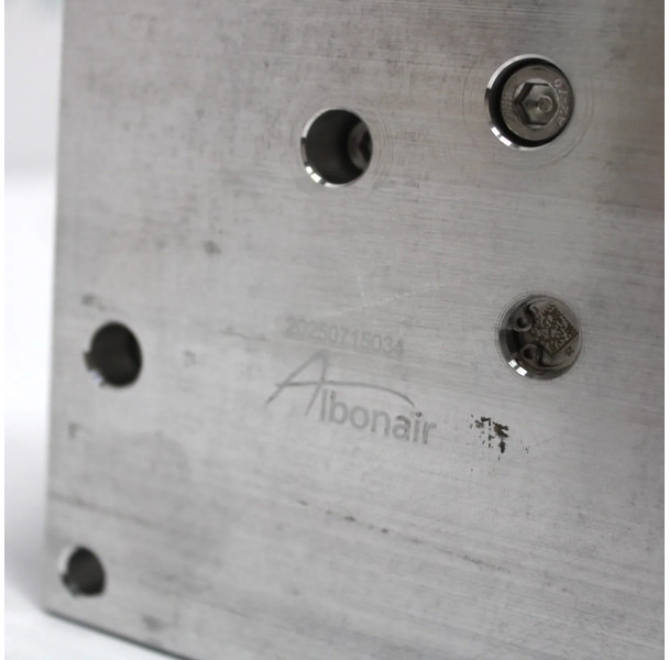 Volvo FH/FM AdBlue Pomp 21679299 | 7421892627 | 23387854 Nieuw - Procesamiento de combustible para Camión: foto 3 Volvo FH/FM AdBlue Pomp 21679299 | 7421892627 | 23387854 Nieuw - Procesamiento de combustible para Camión: foto 3