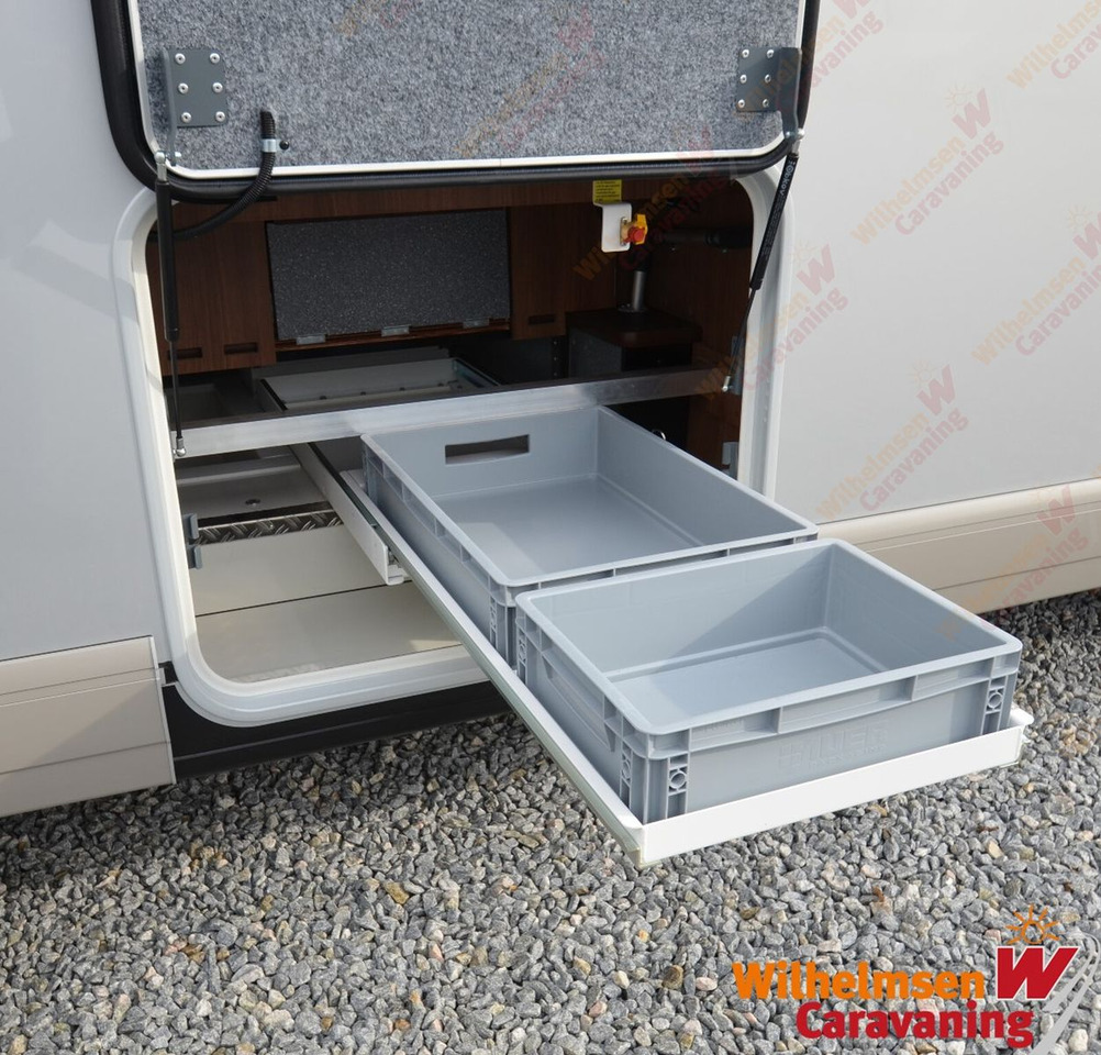 Carthago chic e-line xl I I 61 LE 5. Sitz 56.599 Rabatt - Autocaravana integral: foto 4 Carthago chic e-line xl I I 61 LE 5. Sitz 56.599 Rabatt - Autocaravana integral: foto 4